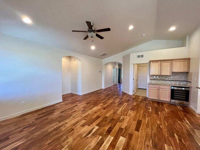 Building Photo - 120 S Voyage Ave