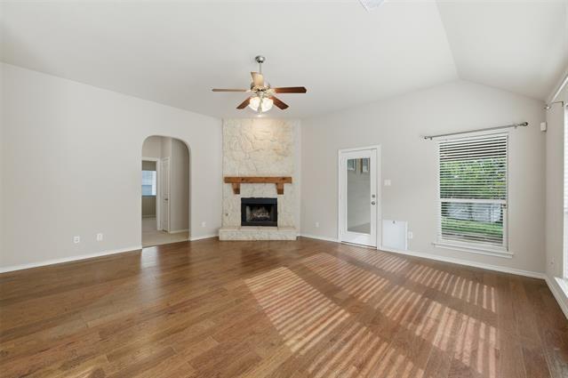 Building Photo - 9028 Manana St