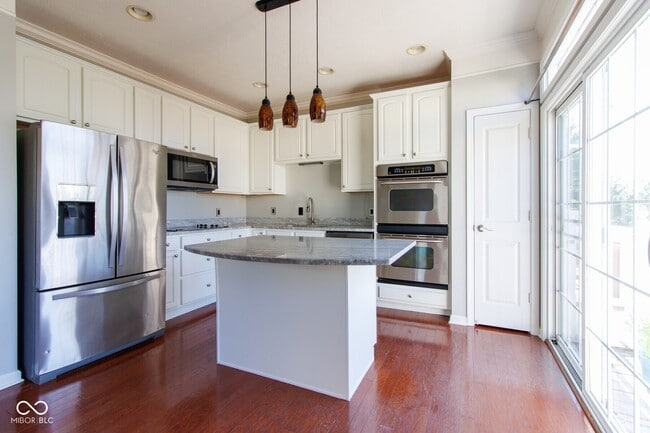 Building Photo - 1006 Cavendish Dr