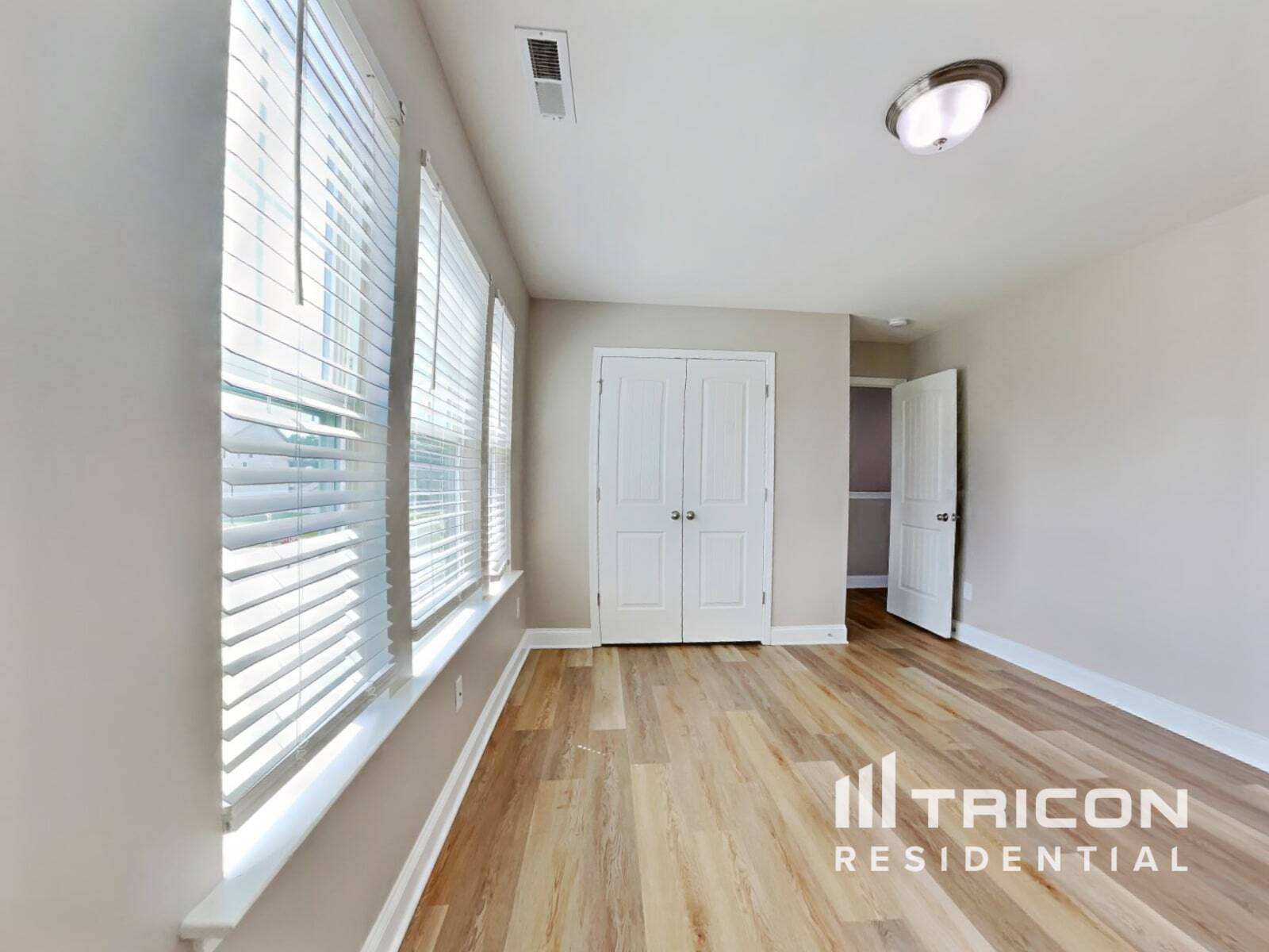 Building Photo - 50 Gallery Park Dr