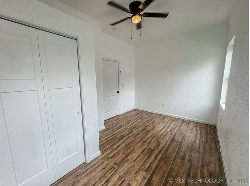 Building Photo - 918 Coy Ave