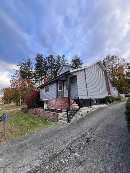 Building Photo - 55 NJ-181