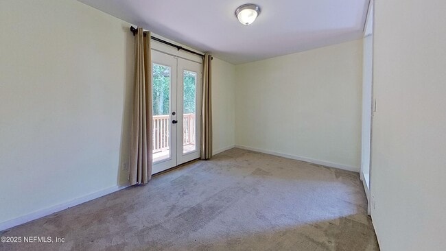 Building Photo - 343 7th St W
