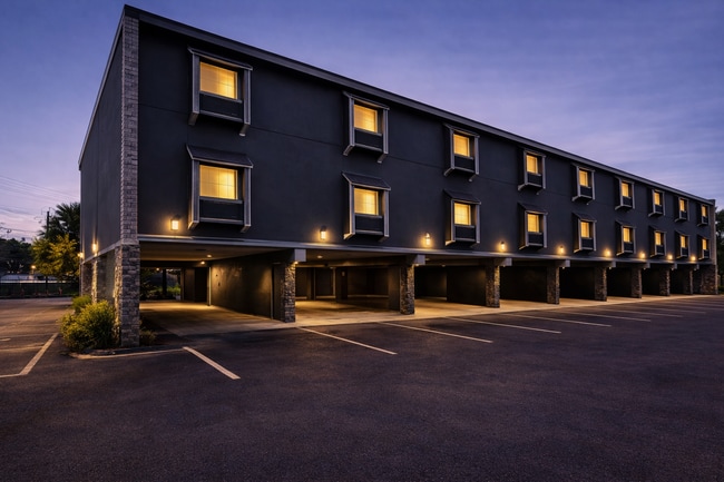 Building Photo - 928 Ferry Rd