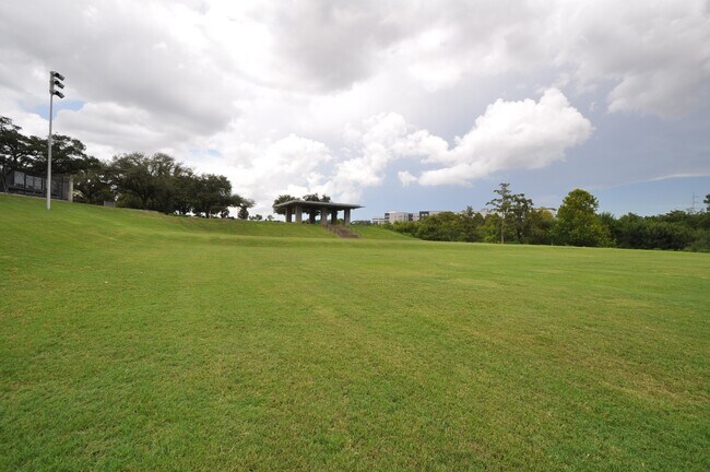 Building Photo - 3231 Allen Pkwy