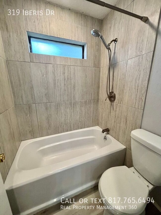 Building Photo - 319 Iberis Dr