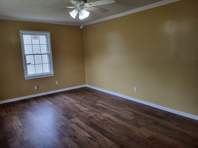 Building Photo - 3914 Mc Vay St SW