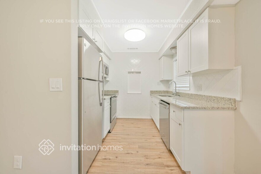 Building Photo - 4389 Signal Hill Rd