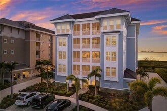 Building Photo - 376 Aruba Cir