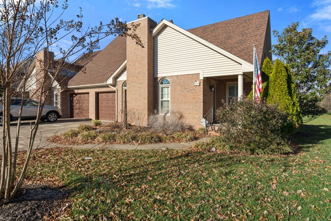 Primary Photo - 804 Steeplechase Way
