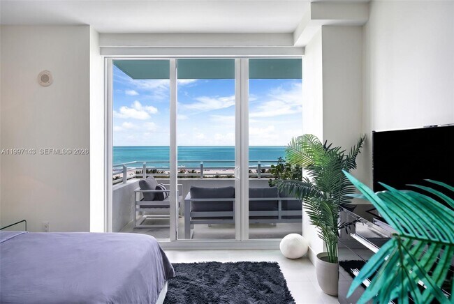 Building Photo - 226 Ocean Dr