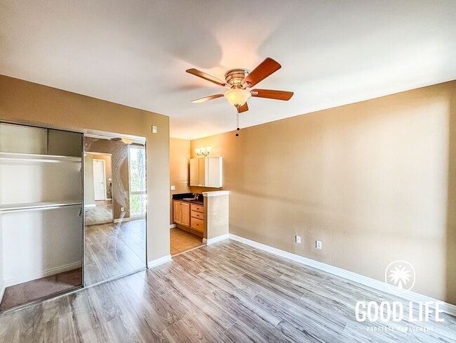 Building Photo - 4860 Rolando Ct