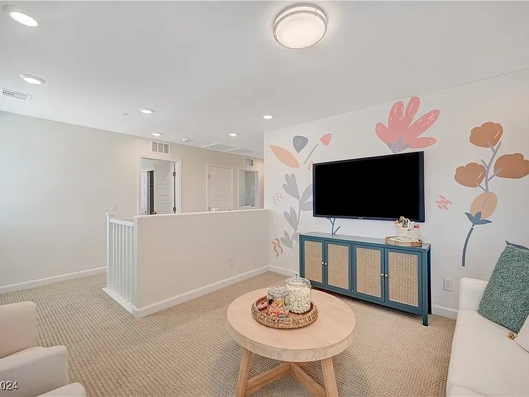 Building Photo - 909 Cadence Vw Wy