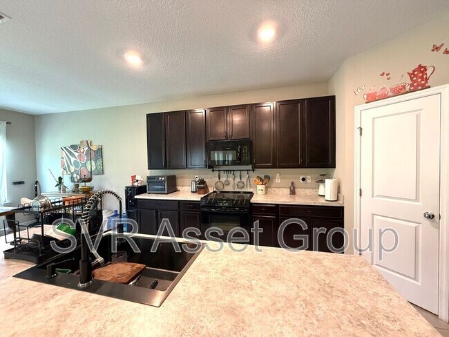 Building Photo - 5597 Kellar Cir