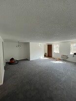 Building Photo - 15 Brighton Village Dr