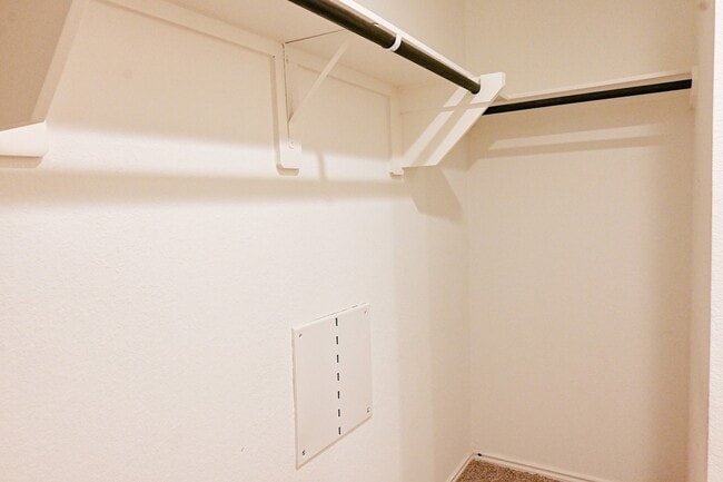 Building Photo - 12302 Rock Basin Dr