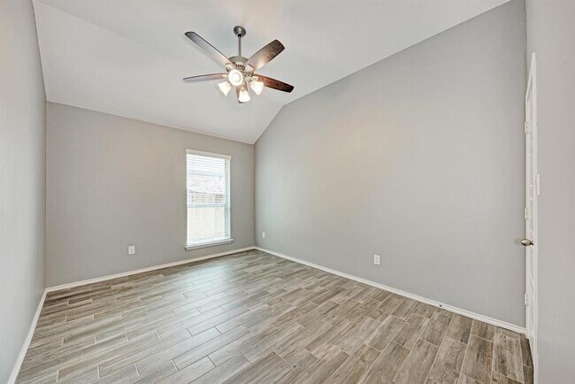 Building Photo - 12120 Mossygate Trl