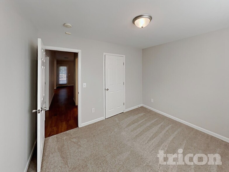 Building Photo - 5121 Benjamin Ct