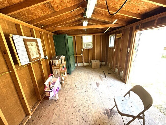 Building Photo - 16827 Tortoise St