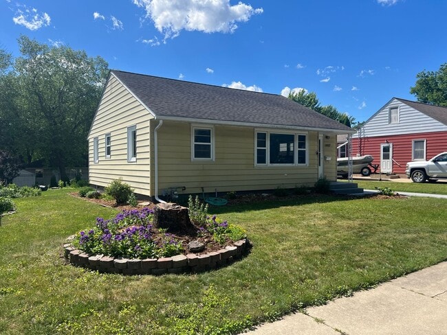 Building Photo - Your New Home