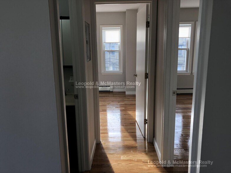 Building Photo - 38 Colborne Rd