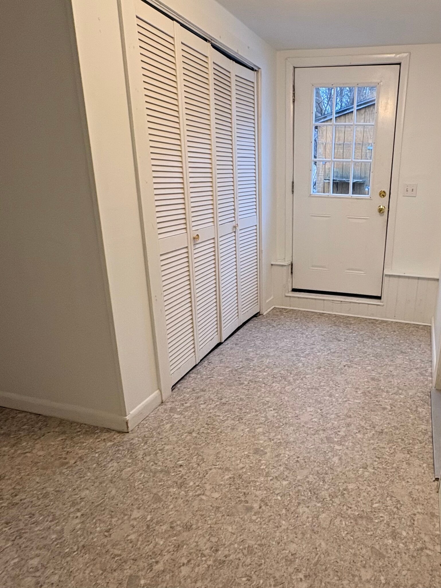 Entryway - 45 Barrett St