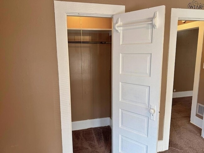 Building Photo - 1604 Britain St