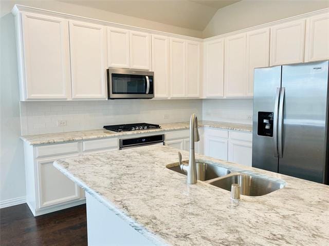 Building Photo - 4001 Smokey Hill Ct