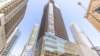 Building Photo - 10 E Ontario St