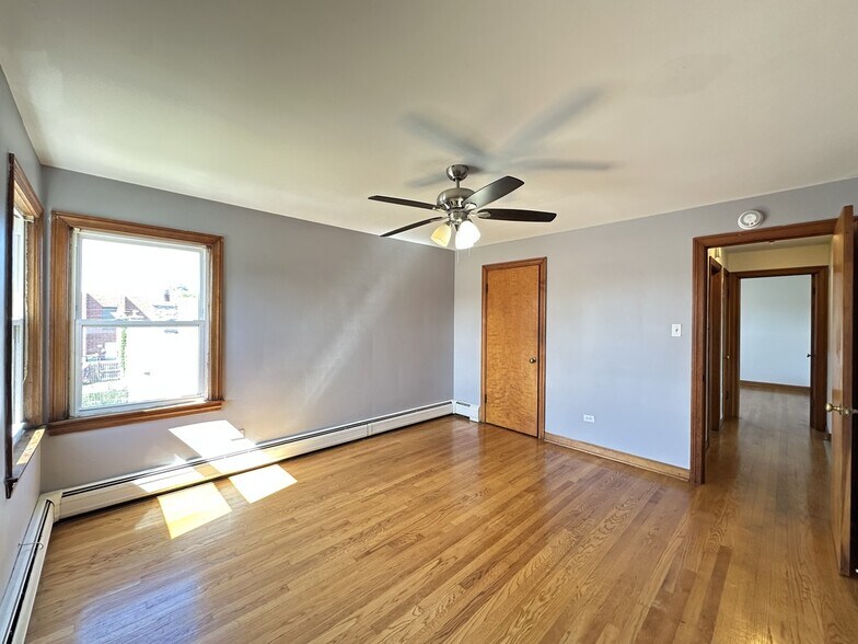 Building Photo - 312 23rd Ave
