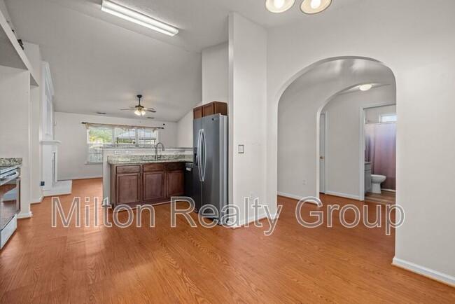 Building Photo - 4109 Fawn Glen Dr