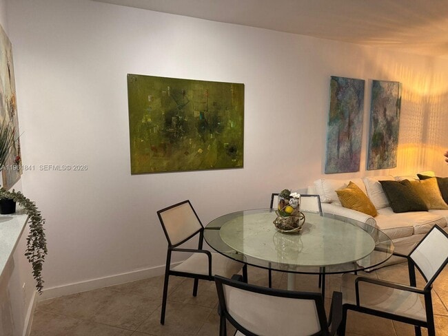 Building Photo - 2815 NE 201st Terrace