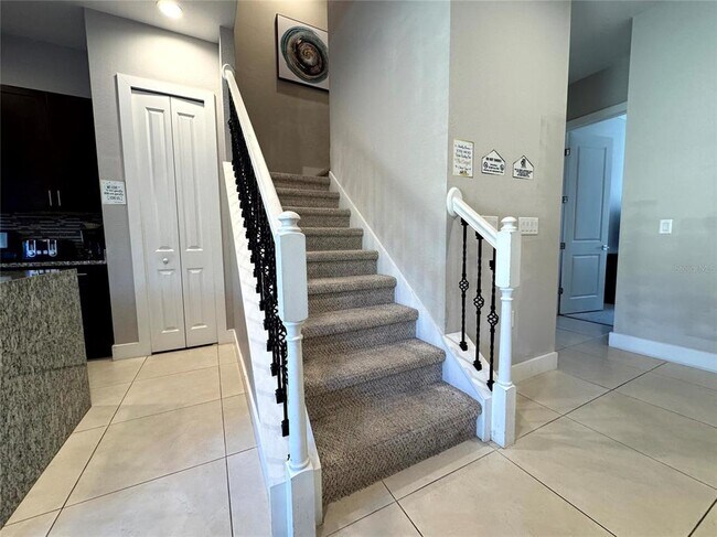 Building Photo - 2628 Sunrise Shores Dr