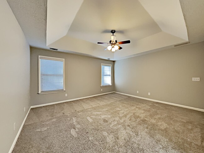 Building Photo - 1919 Leacroft Ct