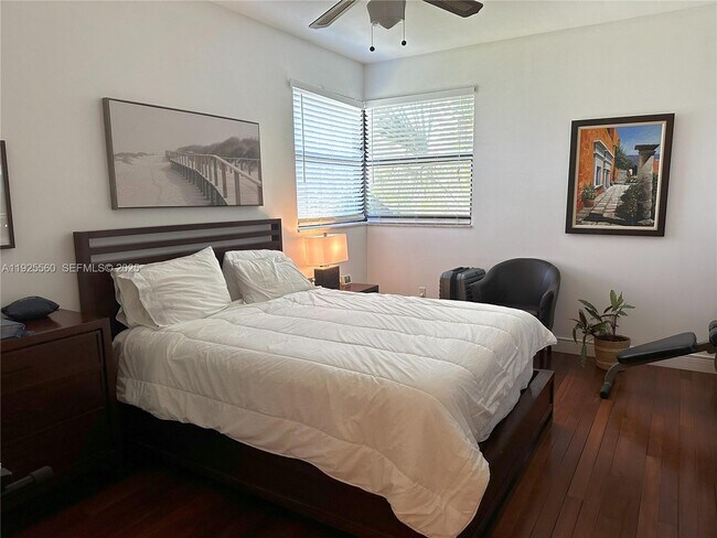 Building Photo - 55 Ocean Ln Dr