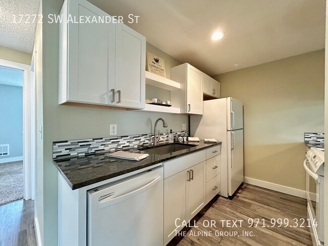 Building Photo - 17272 SW Alexander St