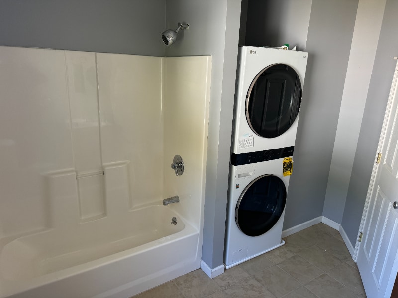 Building Photo - 183 Prospect St