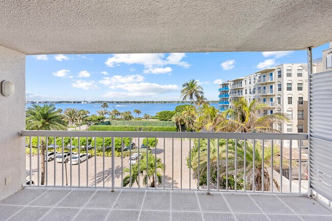 Building Photo - 3250 S Ocean Blvd