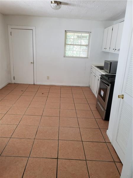 Building Photo - 1070 Ollie Cir NW