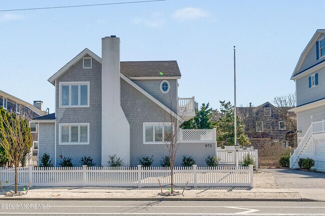 Building Photo - 973 Ocean Ave