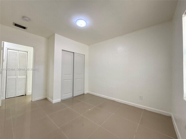 Building Photo - 911 NW 57th St