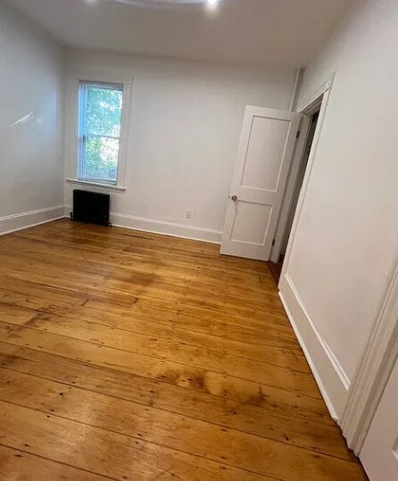 Building Photo - 51 Custer St