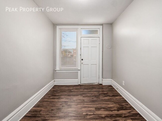 Building Photo - 26 E 2nd Ave