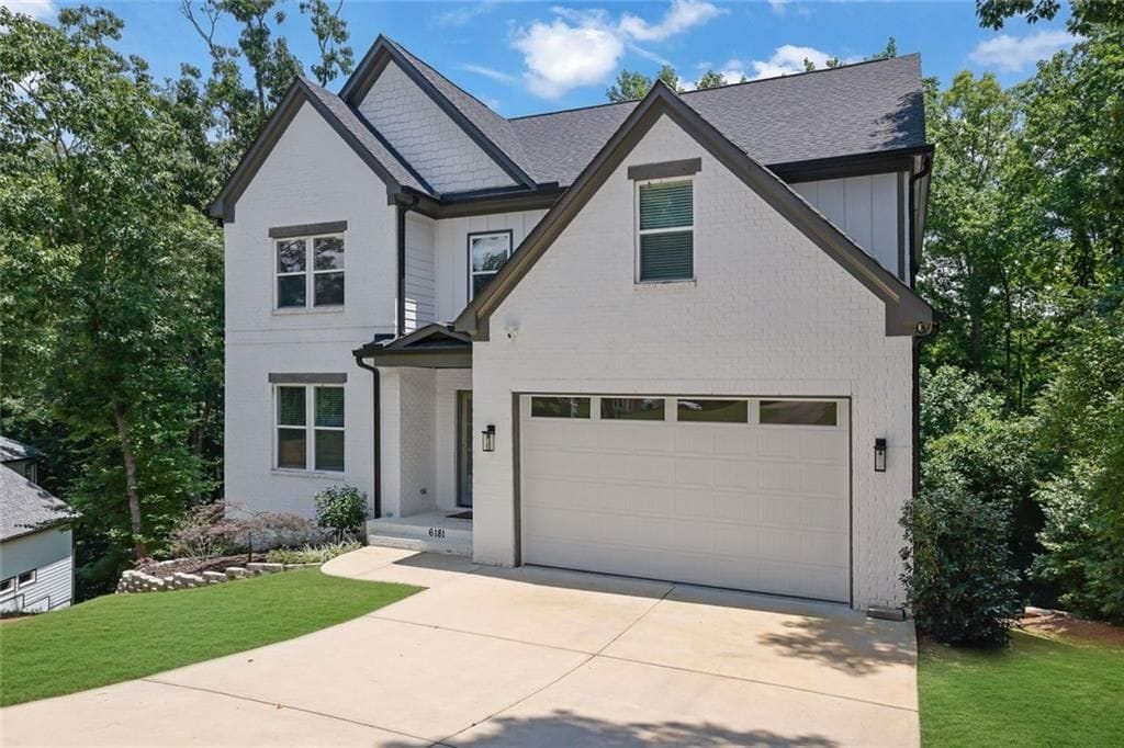 Building Photo - 6181 Shoreland Cir