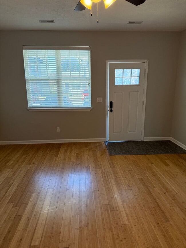 Building Photo - 1110 Ransom Way