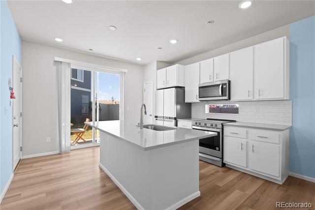 Building Photo - 9257 Mayflower Gulch Wy