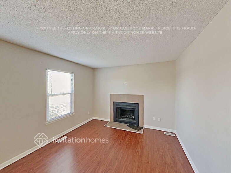 Building Photo - 17600 Ponderosa Ave