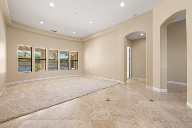 Building Photo - 49460 Rancho San Francisquito