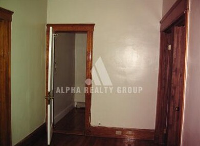 Building Photo - 132 Glenville Ave