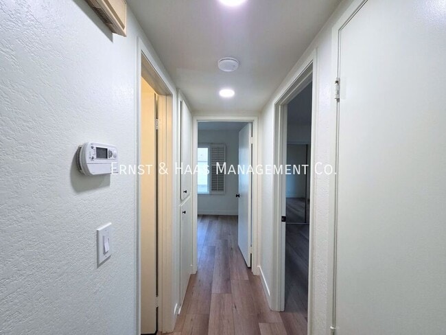 Building Photo - 12512 Cuesta Dr